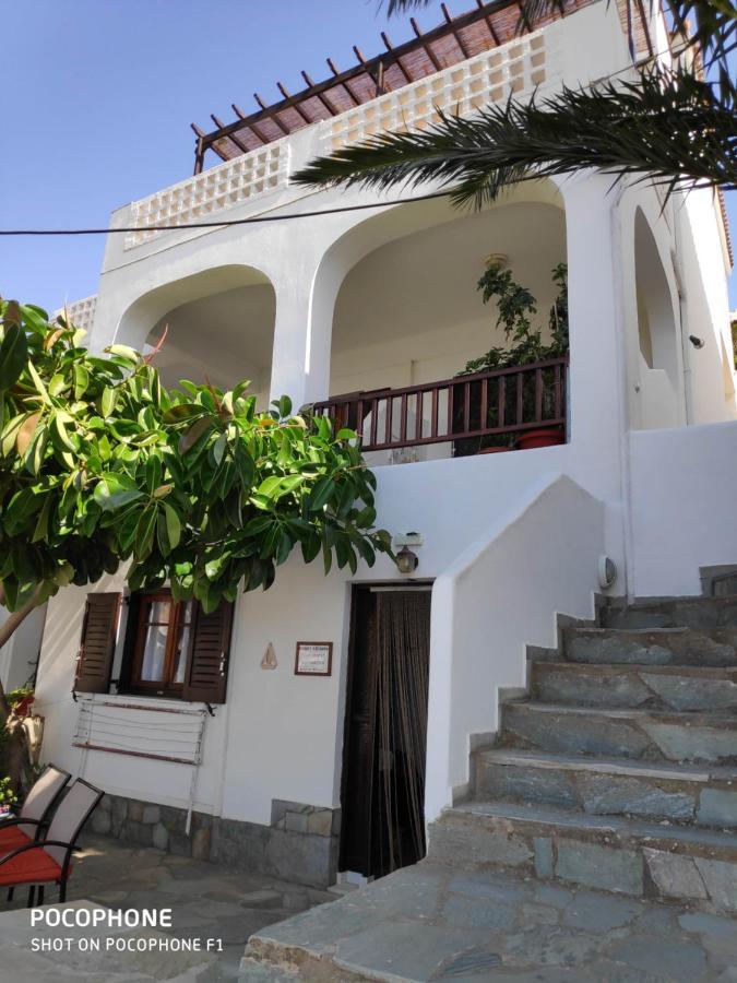 Villa Dora Studios Batsi  Ngoại thất bức ảnh
