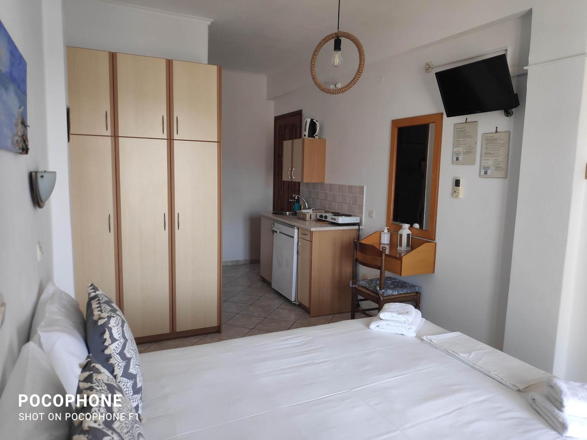 Villa Dora Studios Batsi  Phòng bức ảnh